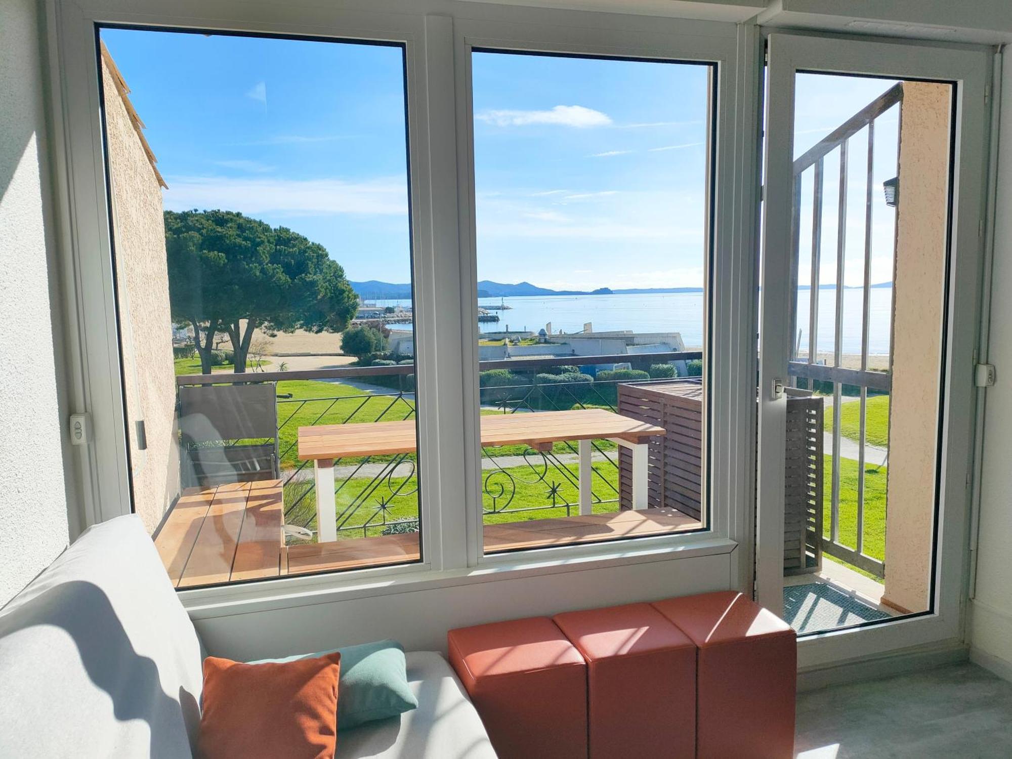 Appartement Vue D'Or Les Pieds Dans L'Eau La Londe-les-Maures Exterior foto